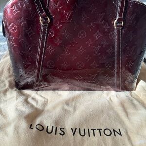 LV Monogram patent leather med sized shoulder bag, gently used.